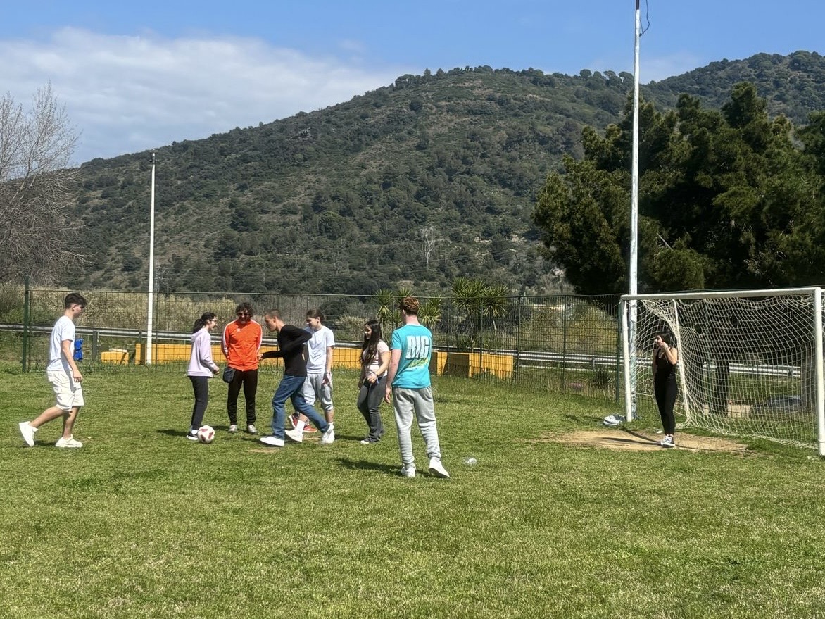 6a5775b1-becd-4325-b62a-54638b05906c