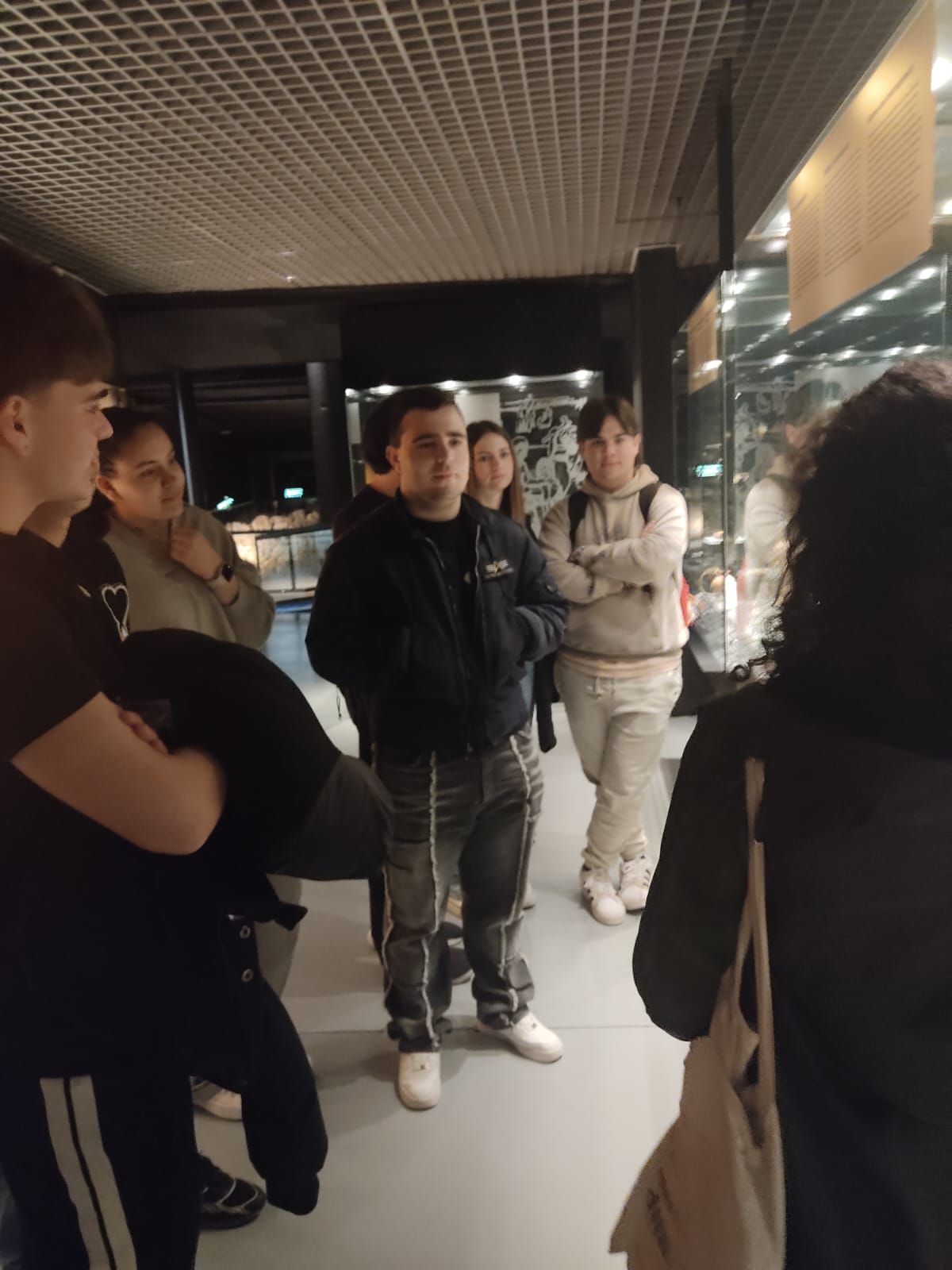 WhatsApp Image 2025-03-27 at 16.16.51 (2)