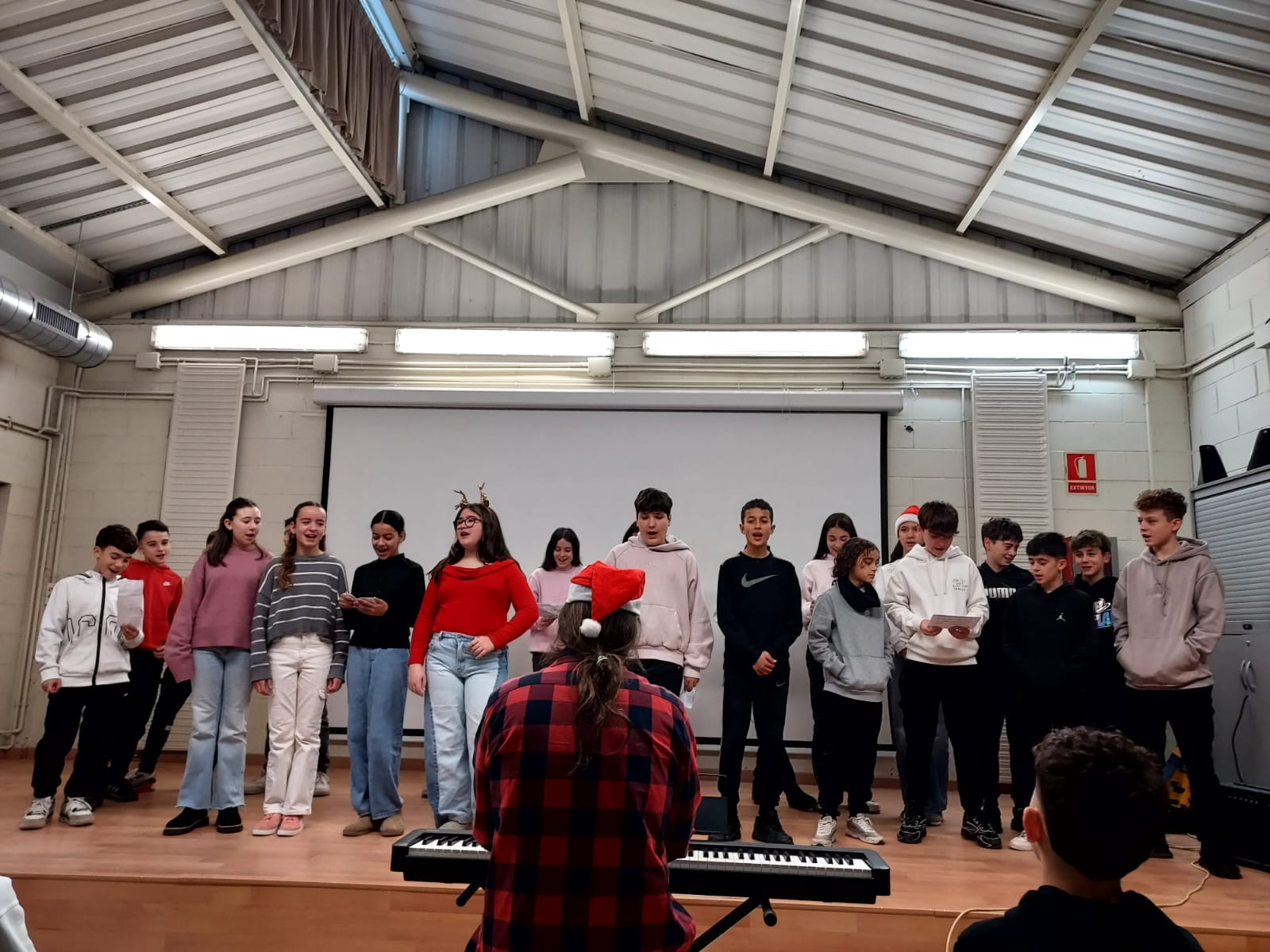 WhatsApp Image 2025-12-19 at 15.50.49