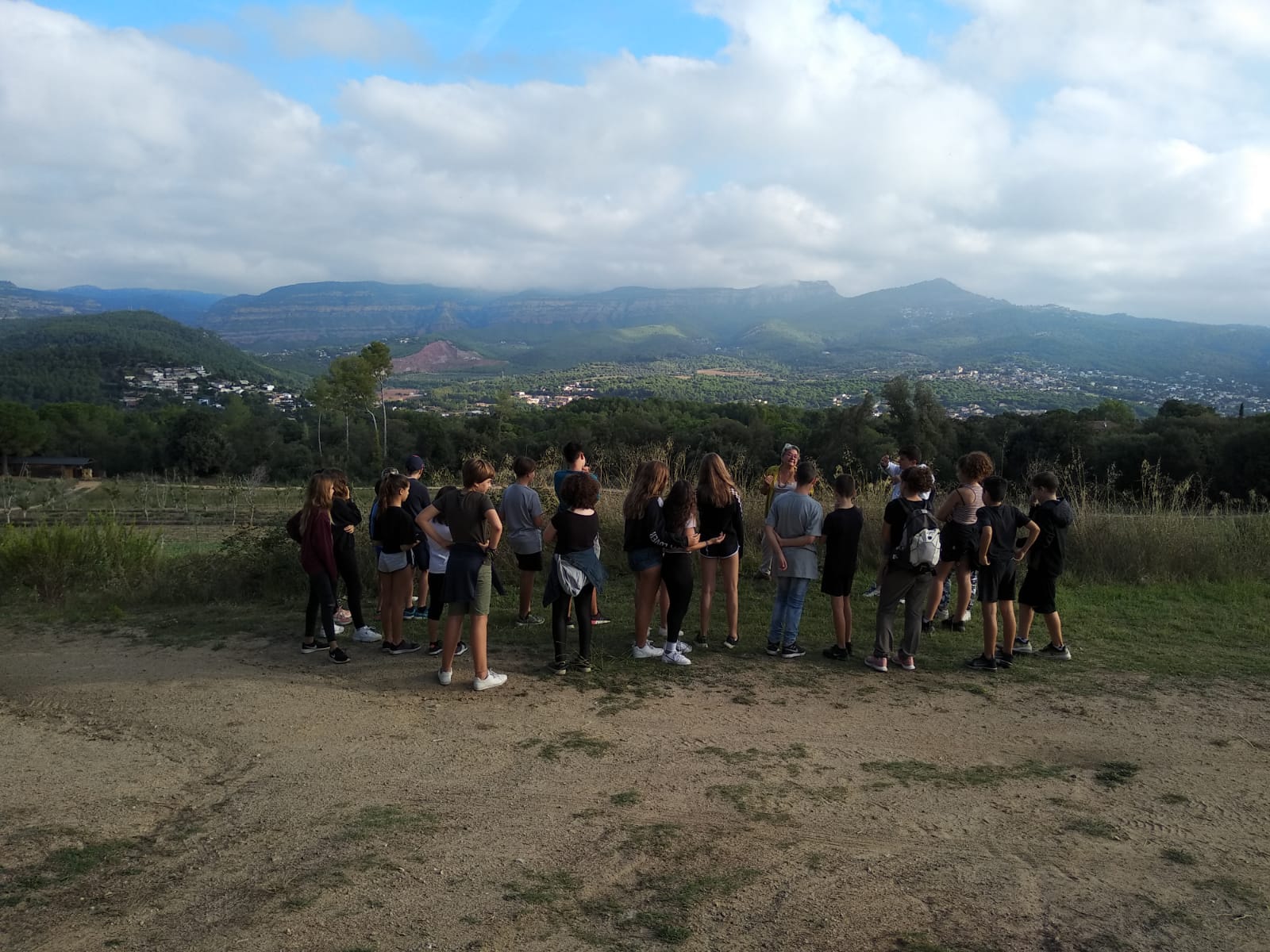 WhatsApp Image 209-09-30 at 13.18.50