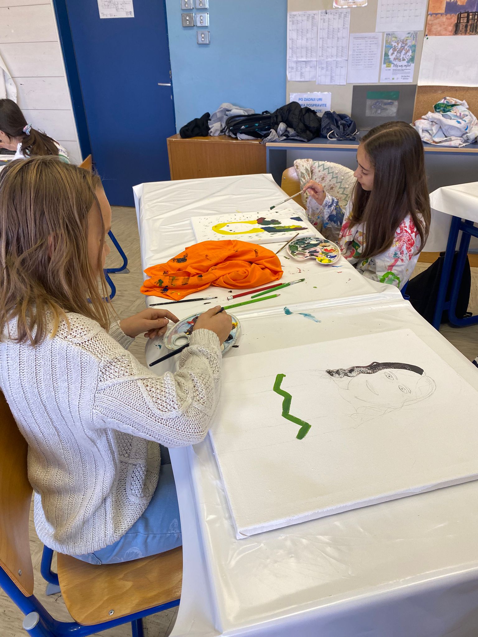 WhatsApp Image 2024-11-18 at 20.03.37 (1)