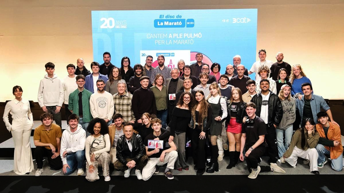 ells-canten-els-temes-del-disc-de-la-marato-3cat