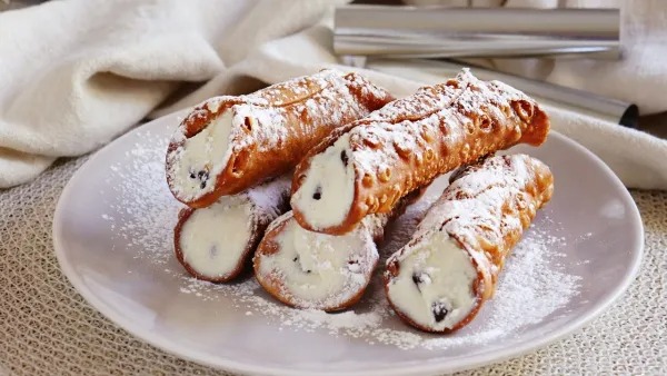 Cannoli