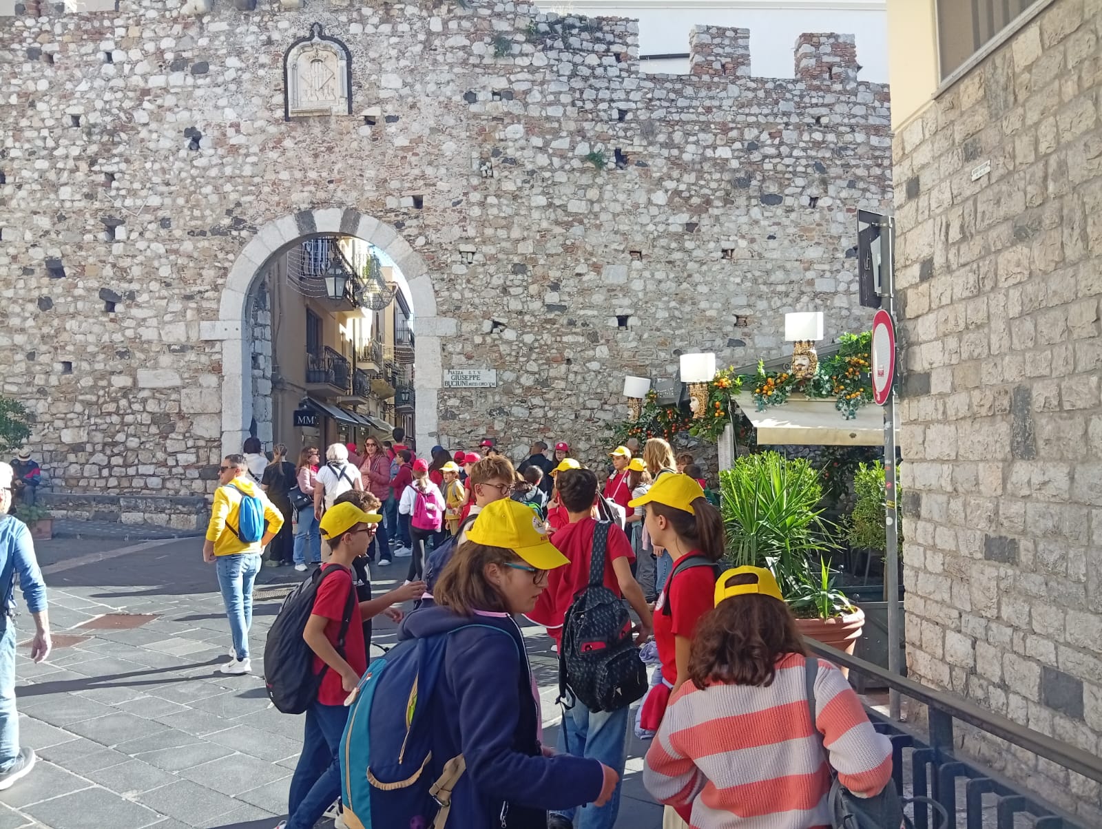 WhatsApp Image 2025-11-13 at 16.46.30 (2)