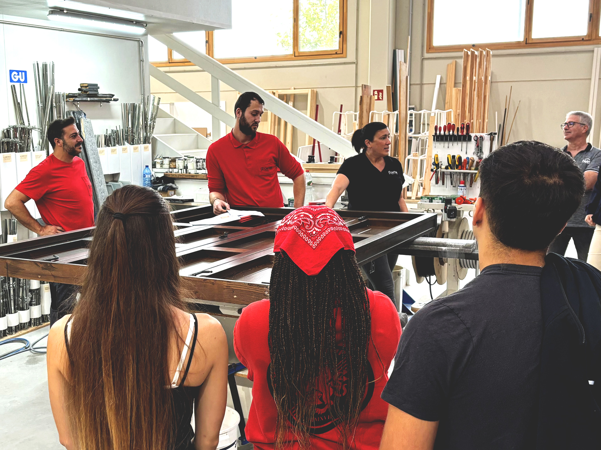 Carreté Finestres visita fàbrica finestres institut la selva del camp 1