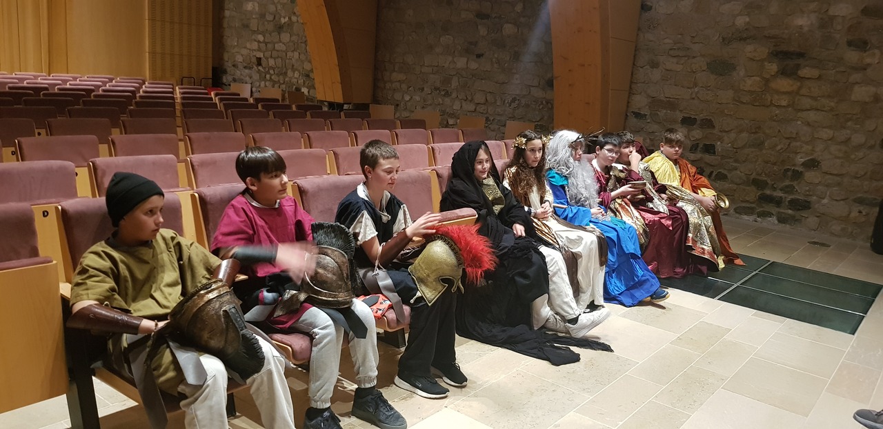 1(1)_Easy-Resize.com