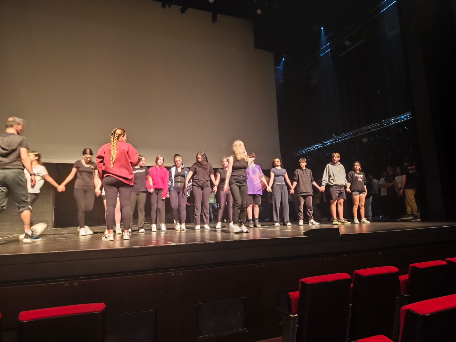 WhatsApp Image 2025-04-30 at 15.11.58 (2)