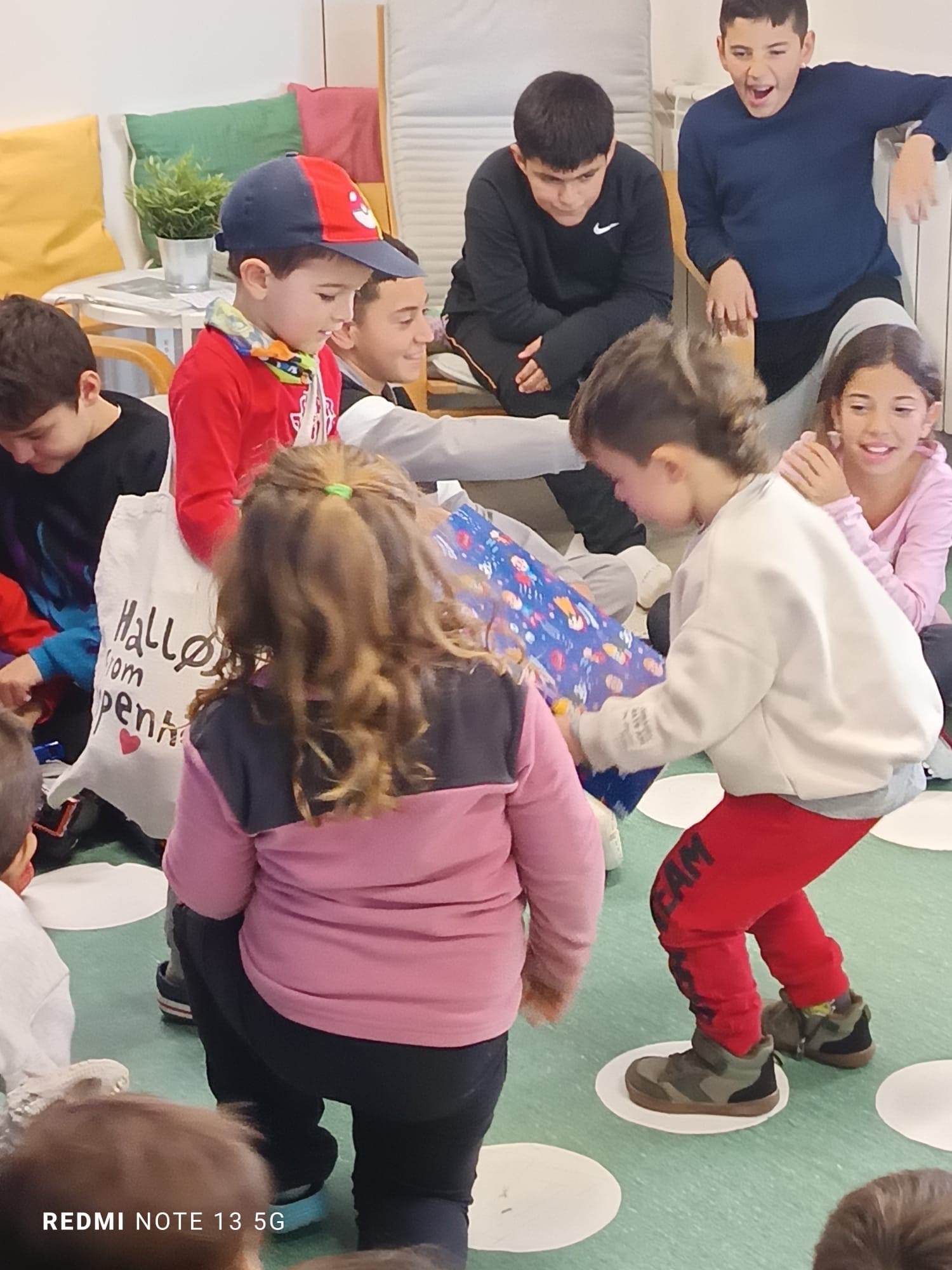 76dbafd3-1fe3-45e7-bfe7-a77eb777818f