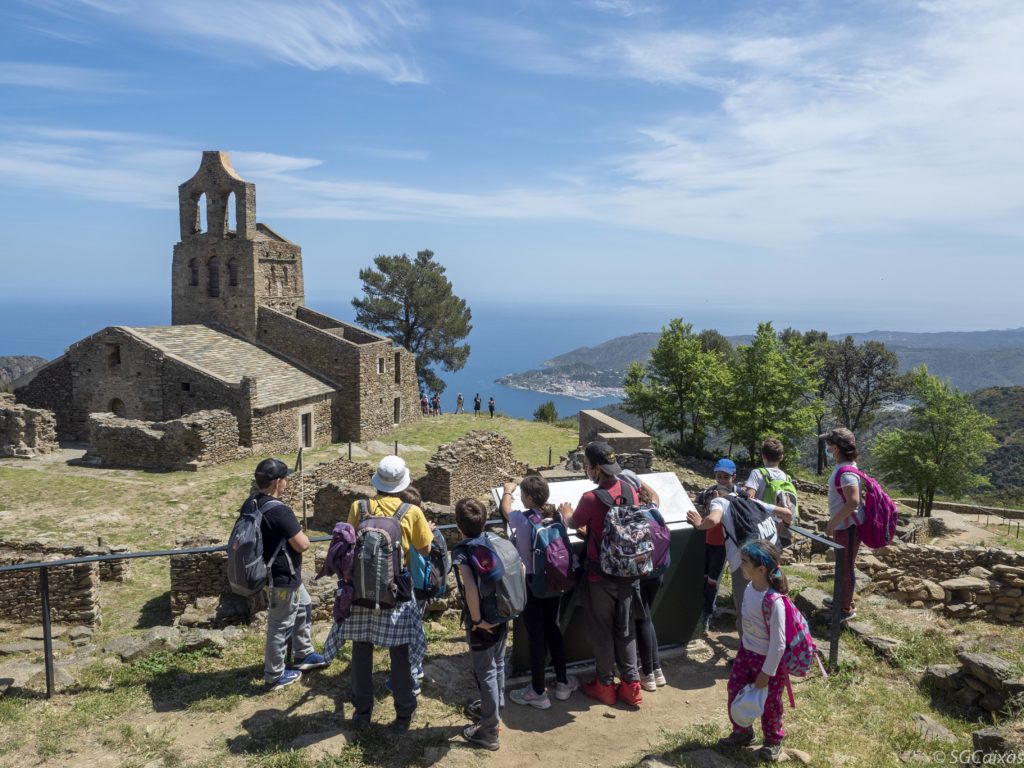 Església de Santa Helena, a prop del Monestir de Sant Pere de Rodes
