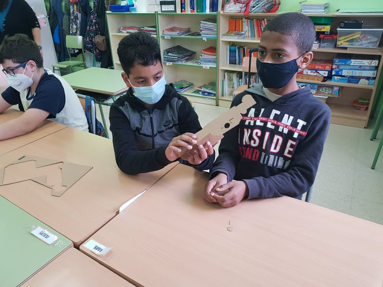 176112722_2111078015701337_1495994466833662650_n