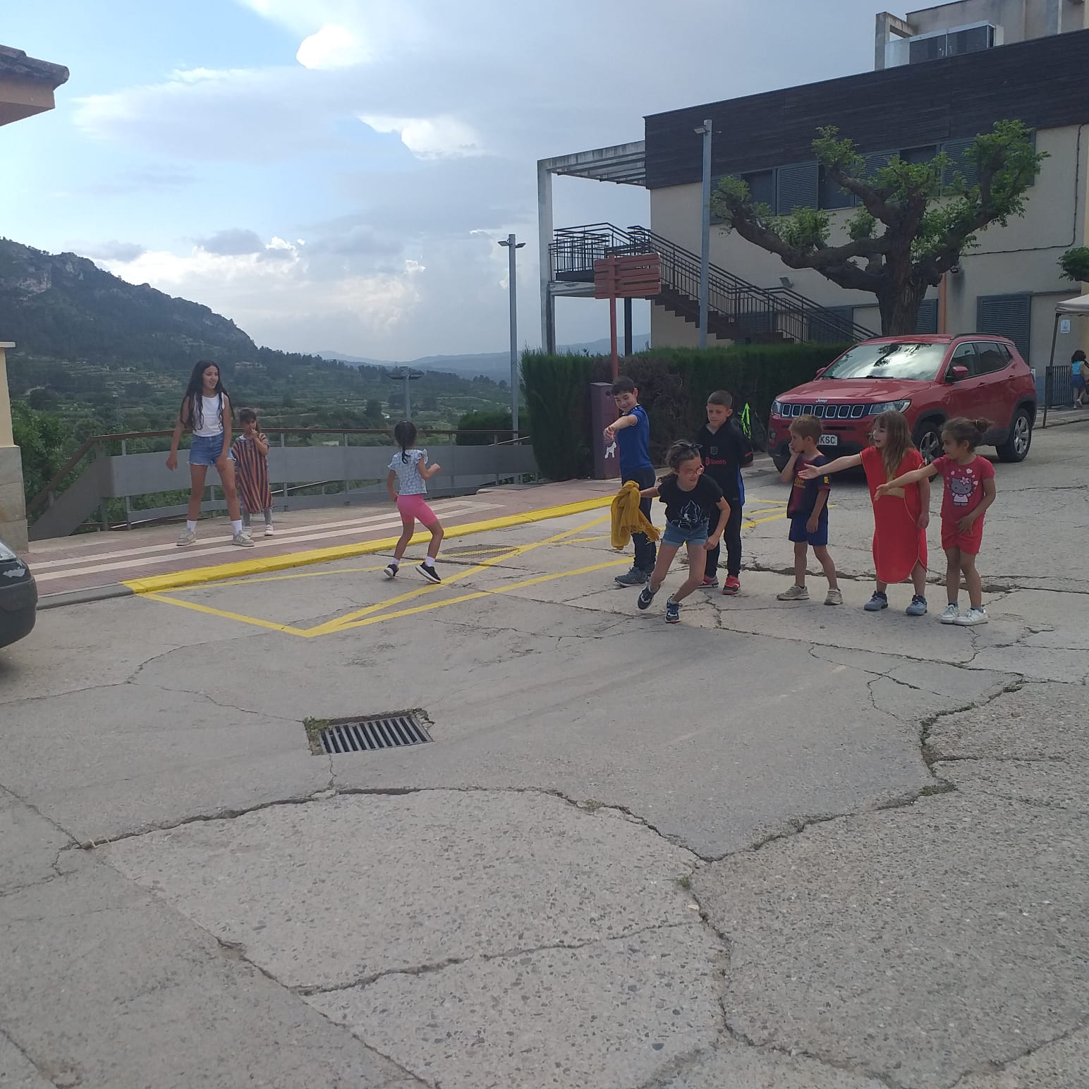 0b652dde-5d90-4c17-8f5b-86ecdfb922b0