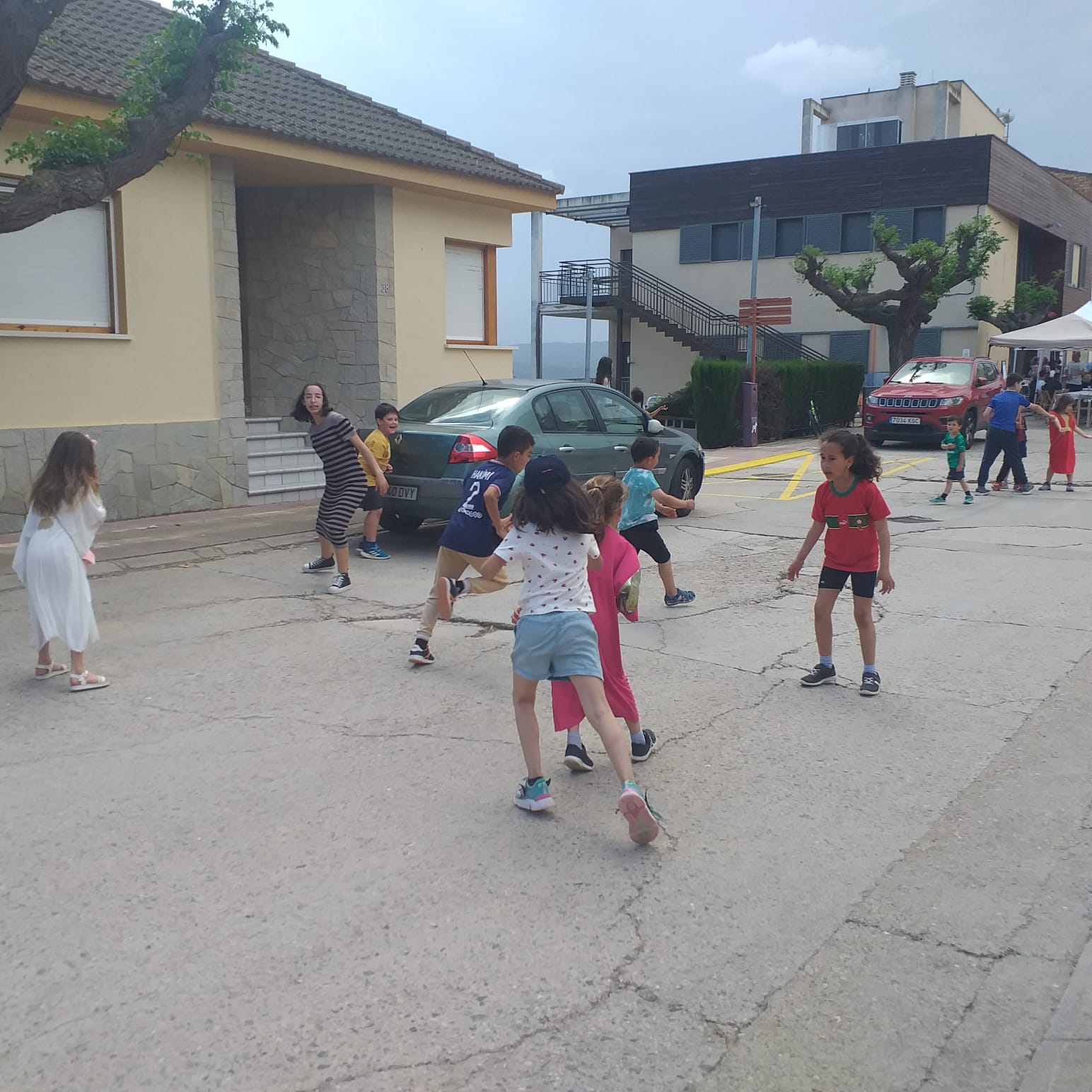 17e6cb8a-78a1-46f0-a729-98936d3838f2